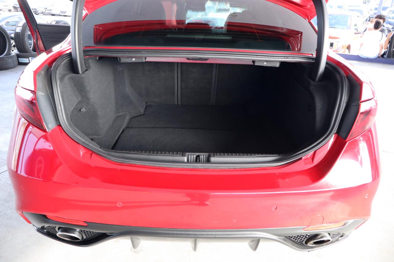 Alfa Romeo Giulia Sport AWD 2020
