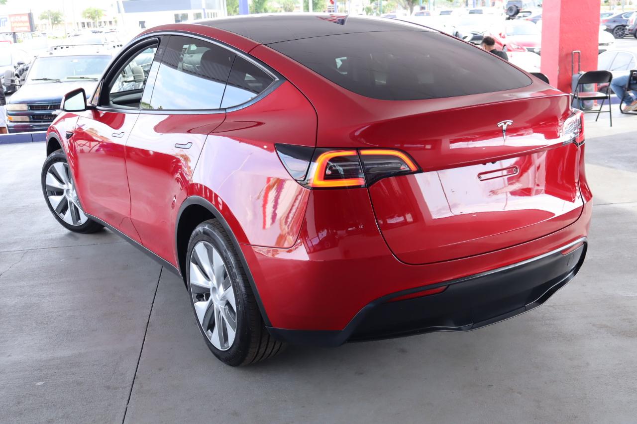 Tesla Model Y Long Range AWD 2023
