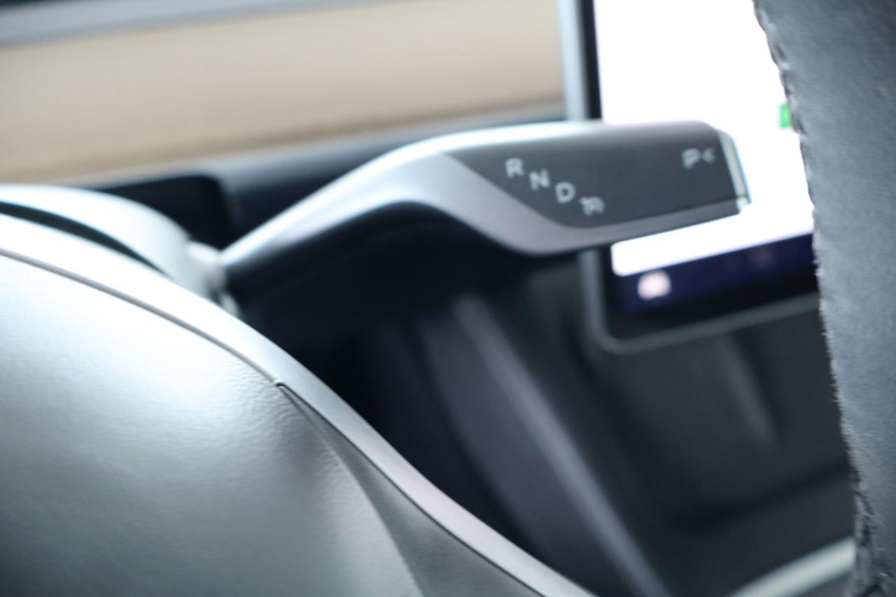 Tesla Model Y Long Range AWD 2023