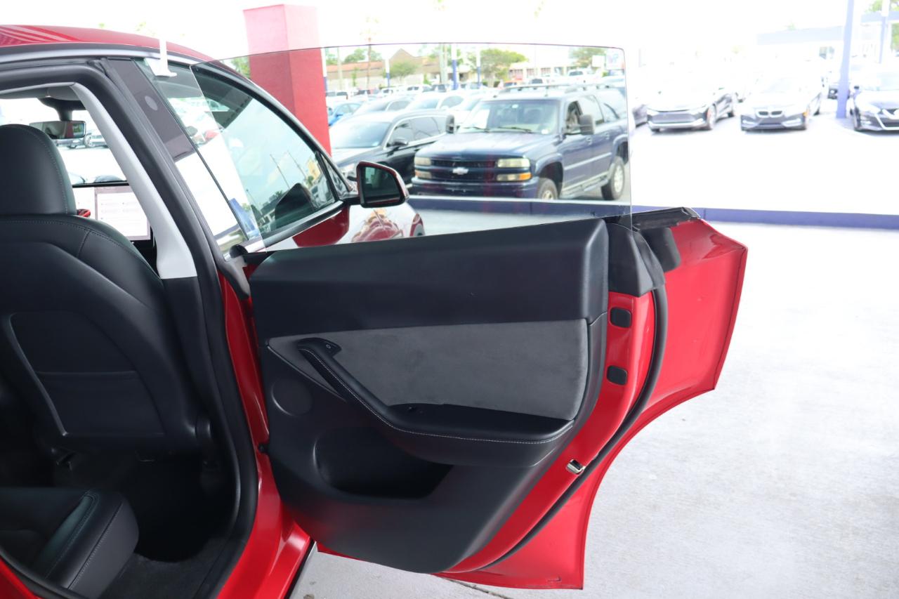 Tesla Model Y Long Range AWD 2023