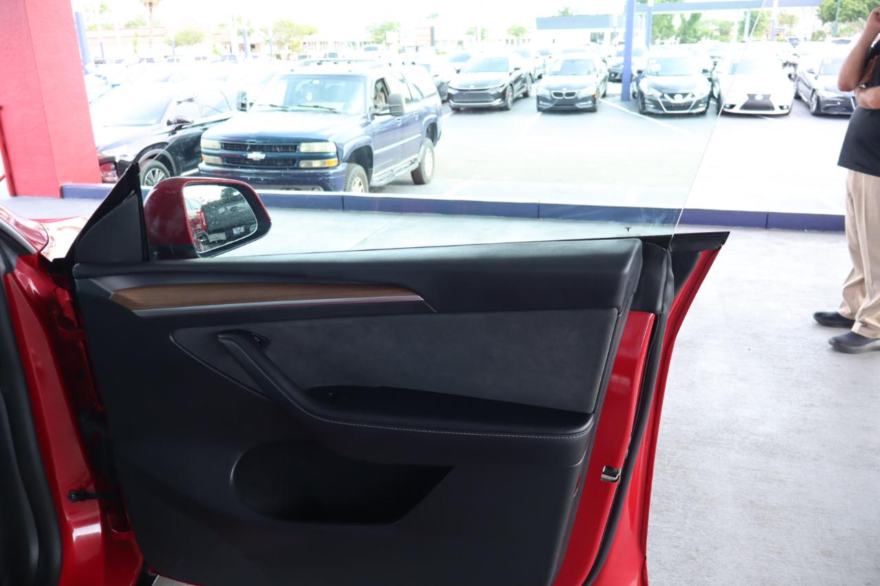 Tesla Model Y Long Range AWD 2023