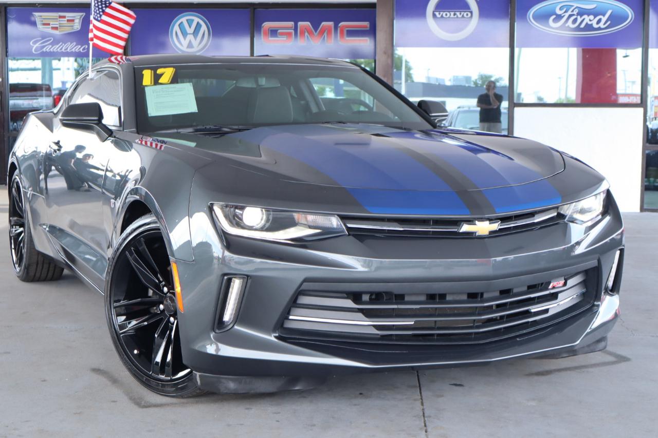 Chevrolet Camaro 2dr Cpe 1LT 2017