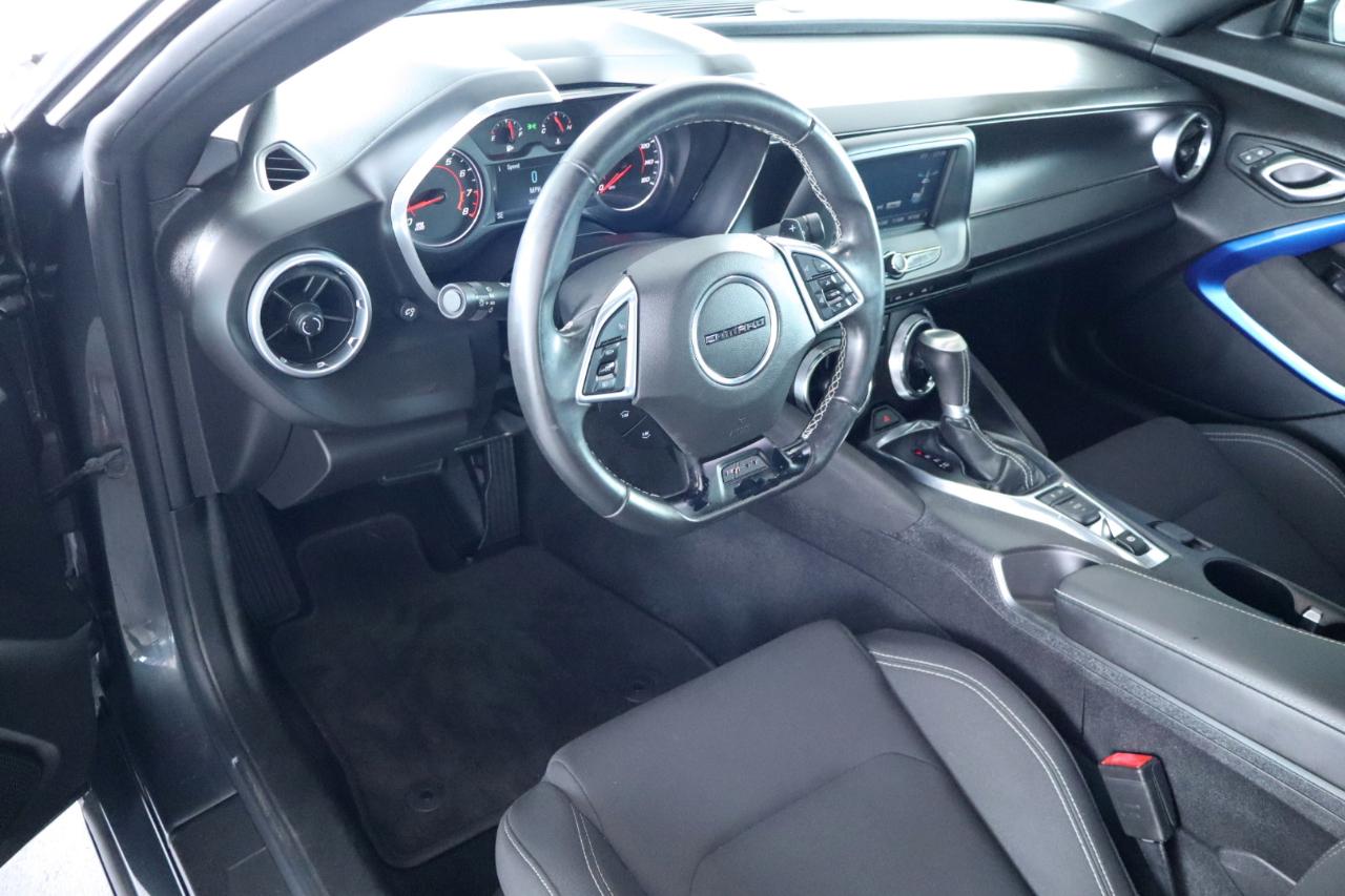 Chevrolet Camaro 2dr Cpe 1LT 2017