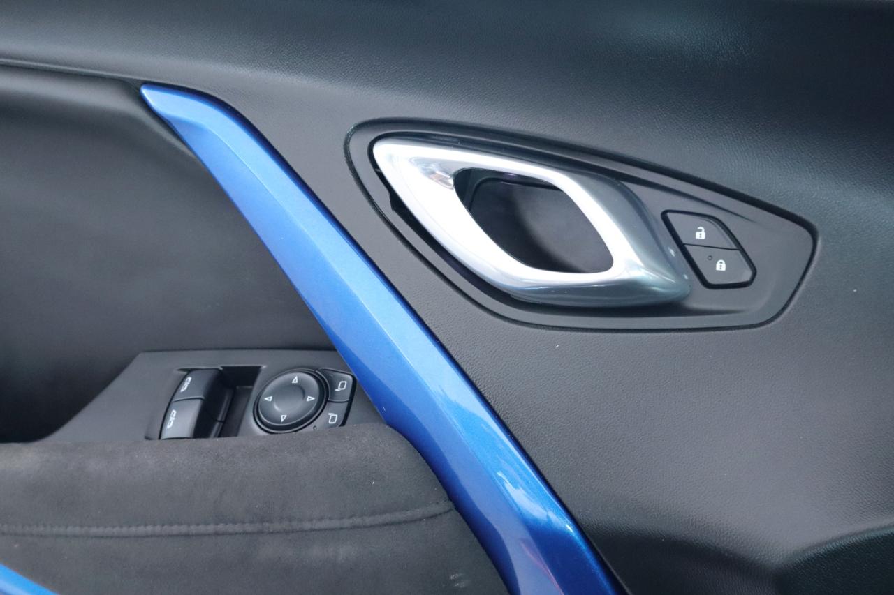 Chevrolet Camaro 2dr Cpe 1LT 2017