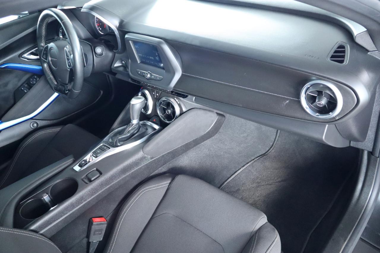 Chevrolet Camaro 2dr Cpe 1LT 2017