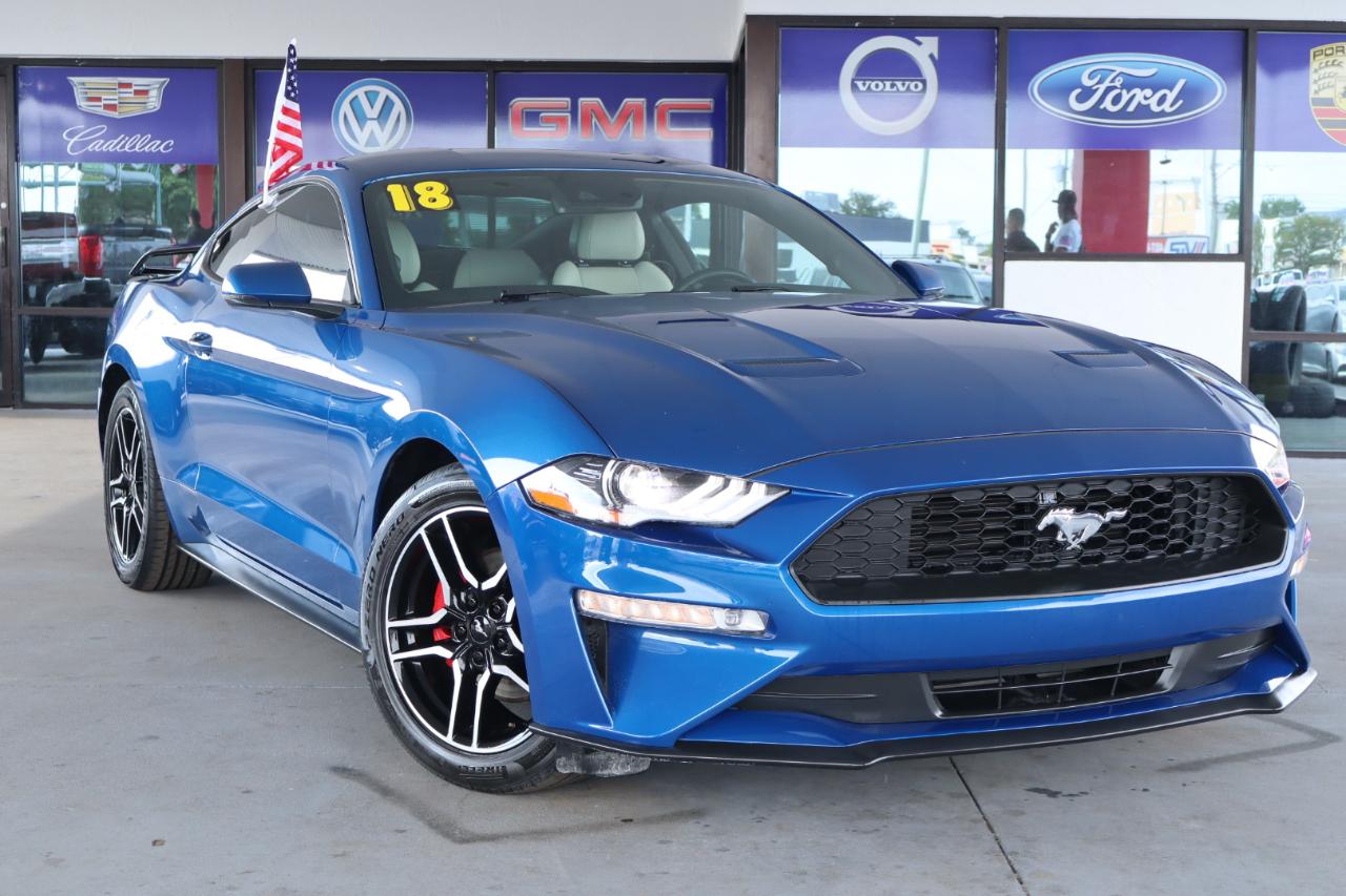 Ford Mustang EcoBoost Fastback 2018