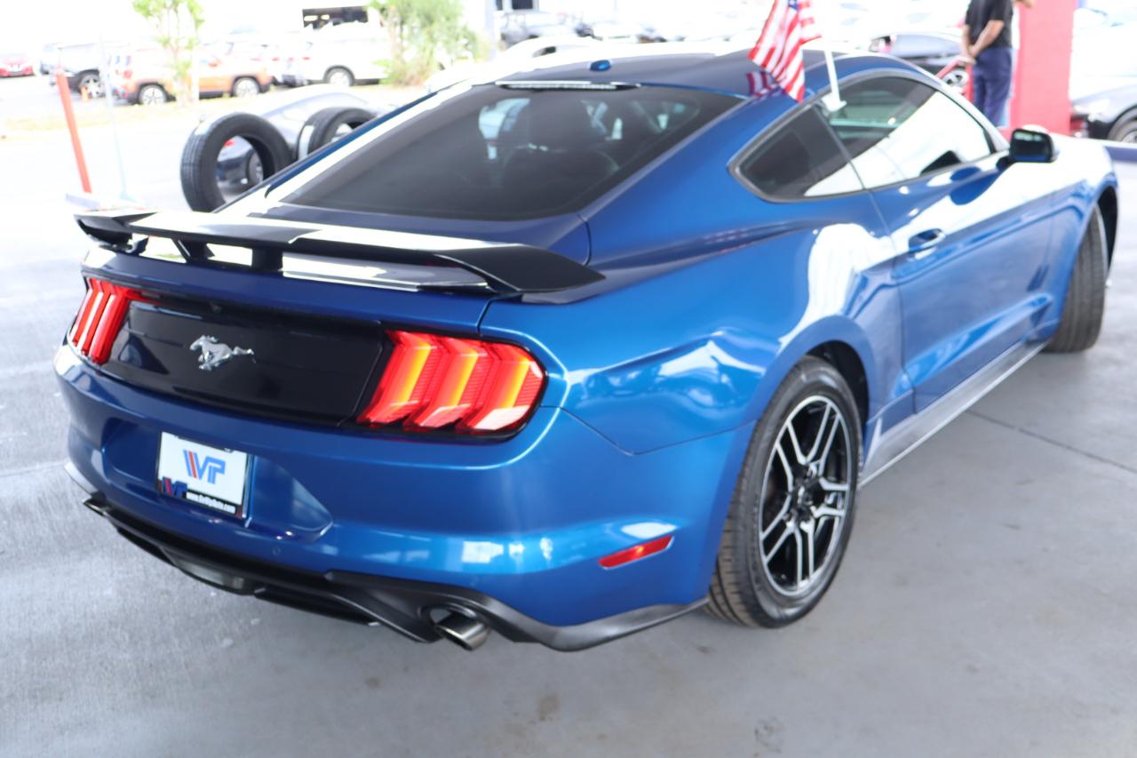 Ford Mustang EcoBoost Fastback 2018