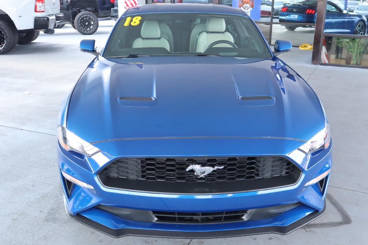 Ford Mustang EcoBoost Fastback 2018