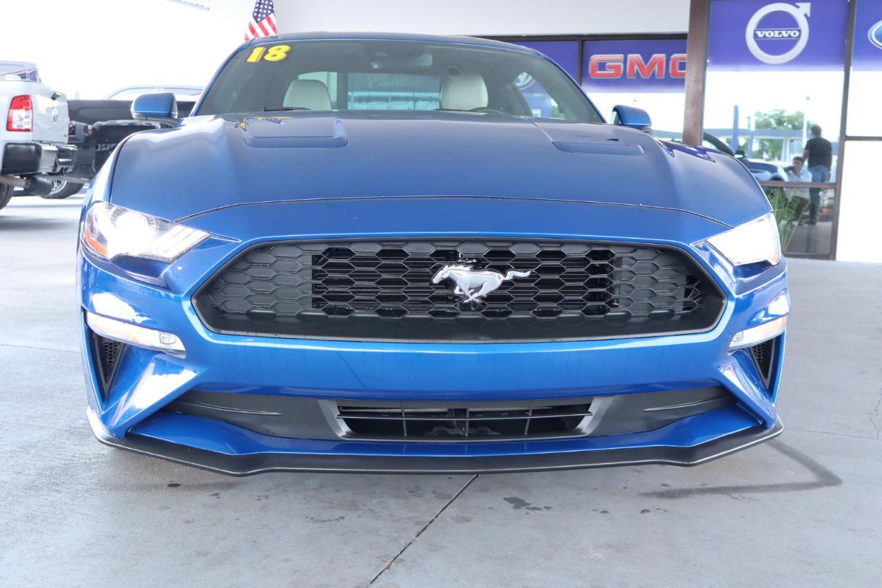 Ford Mustang EcoBoost Fastback 2018