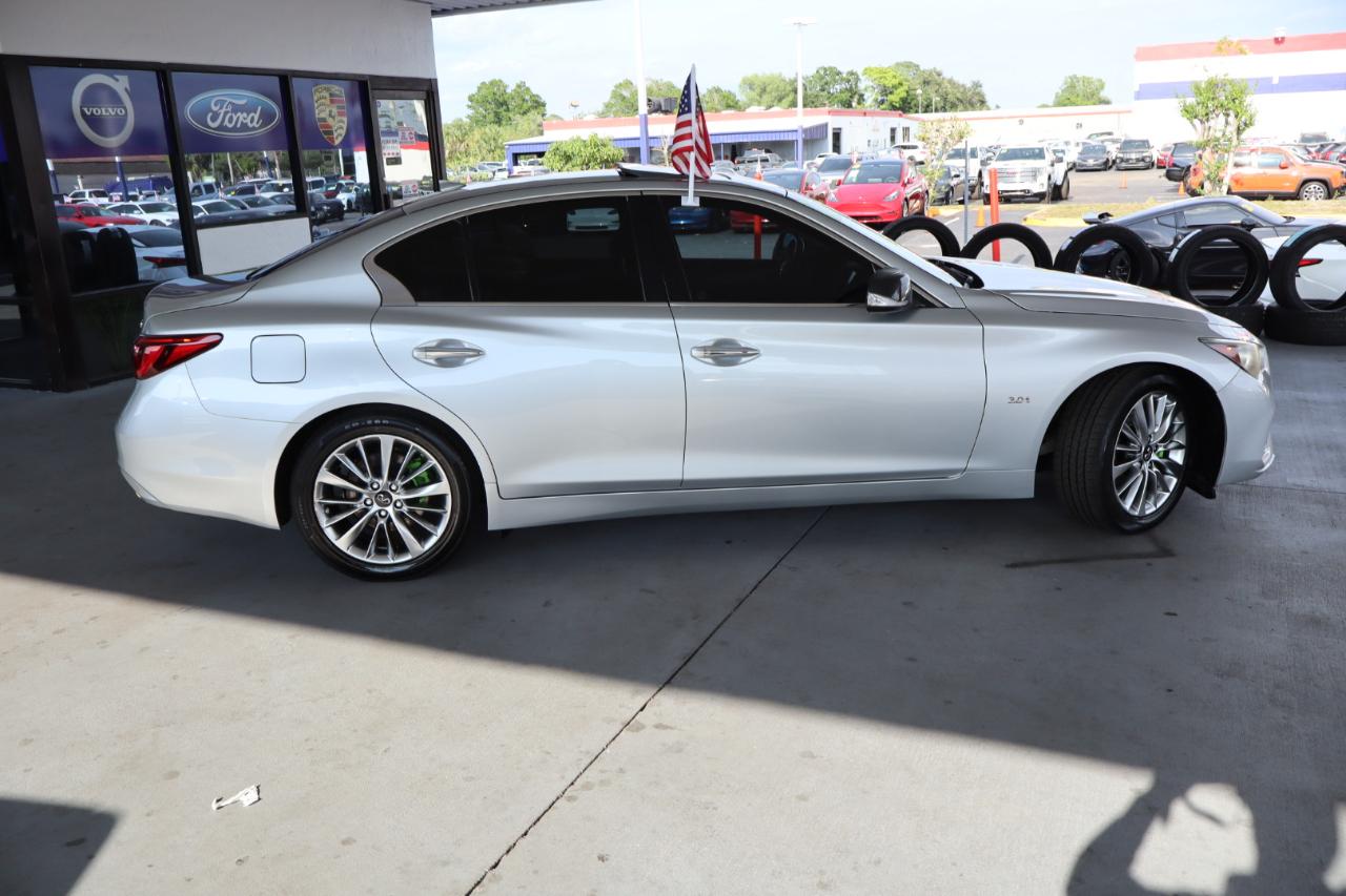 Infiniti Q50 3.0t Pure 2020