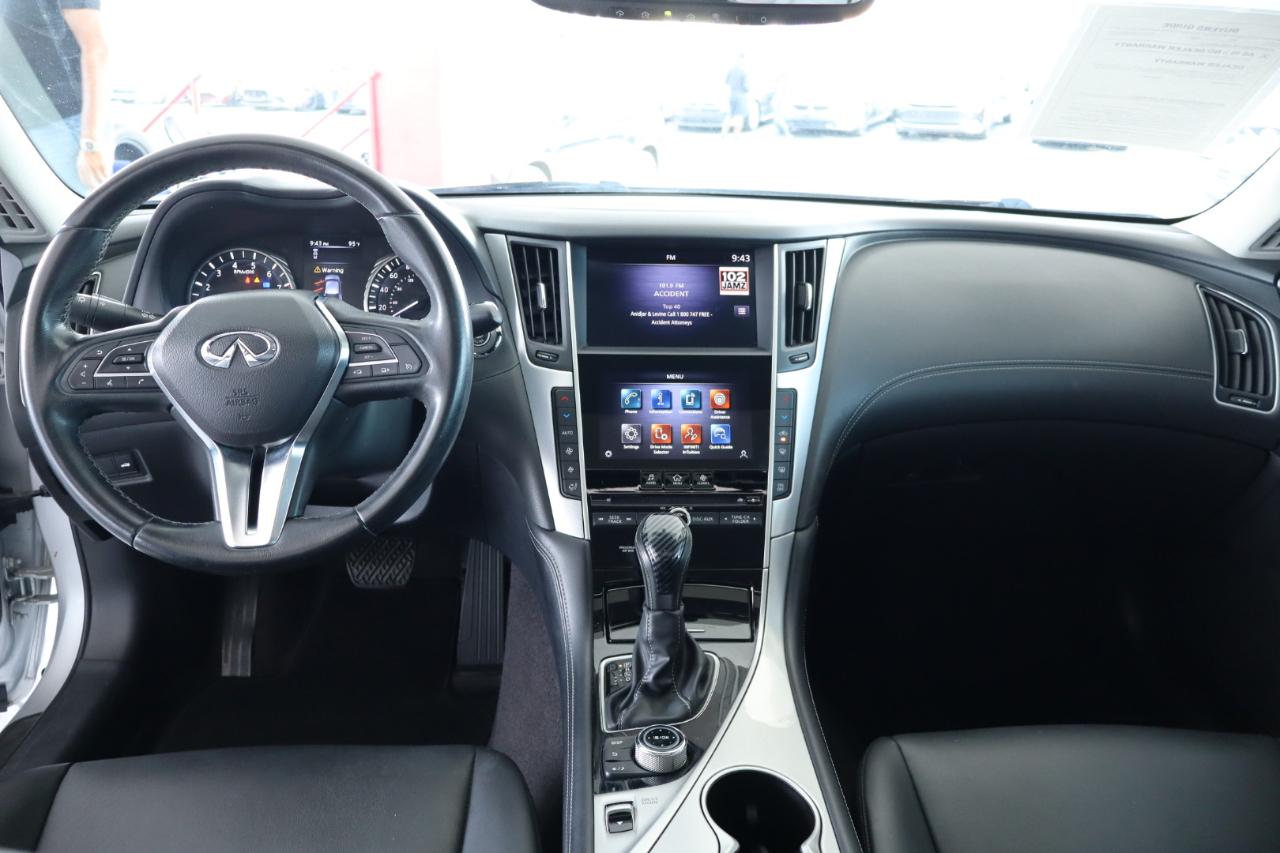 Infiniti Q50 3.0t Pure 2020