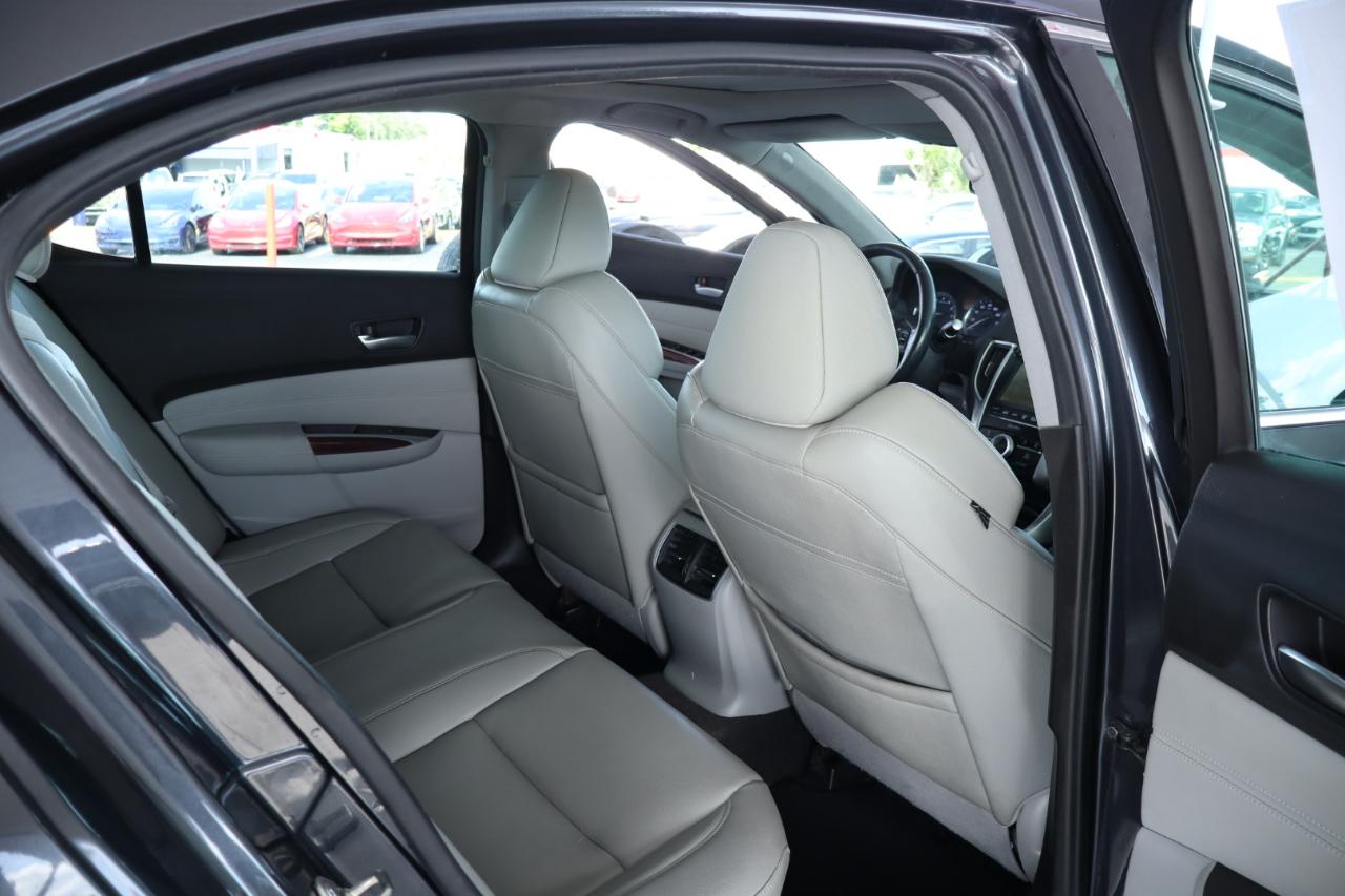 Acura TLX 4dr Sdn FWD 2015