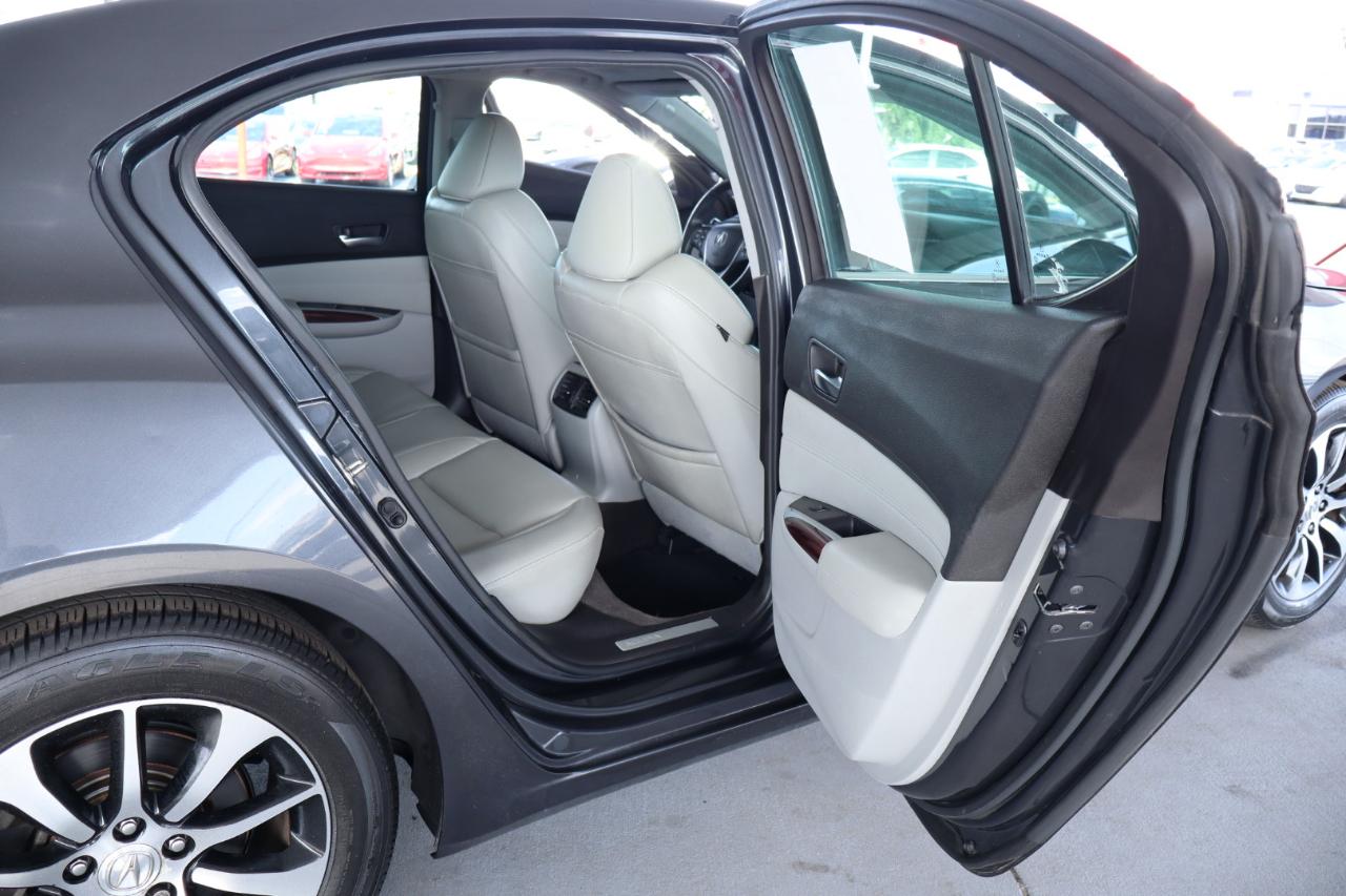 Acura TLX 4dr Sdn FWD 2015