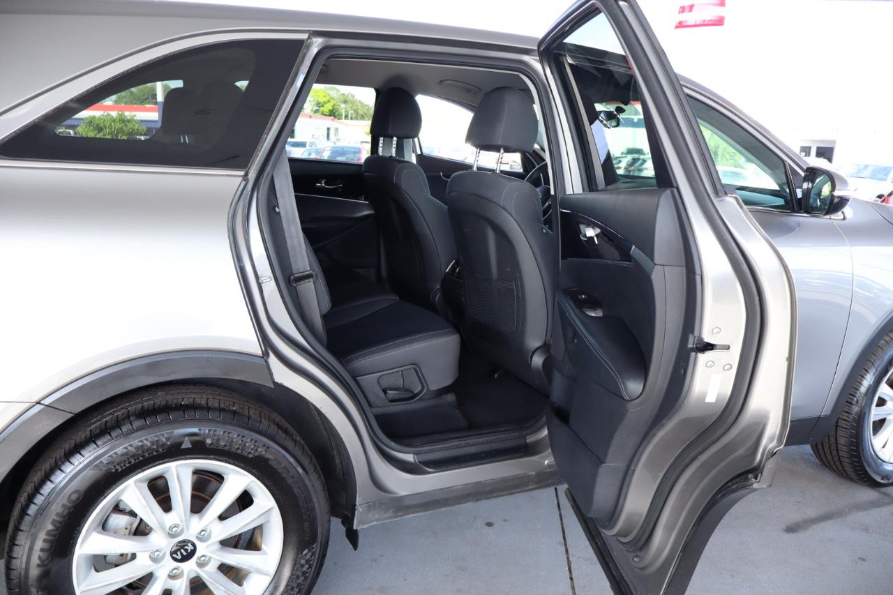 Kia Sorento LX V6 FWD 2019