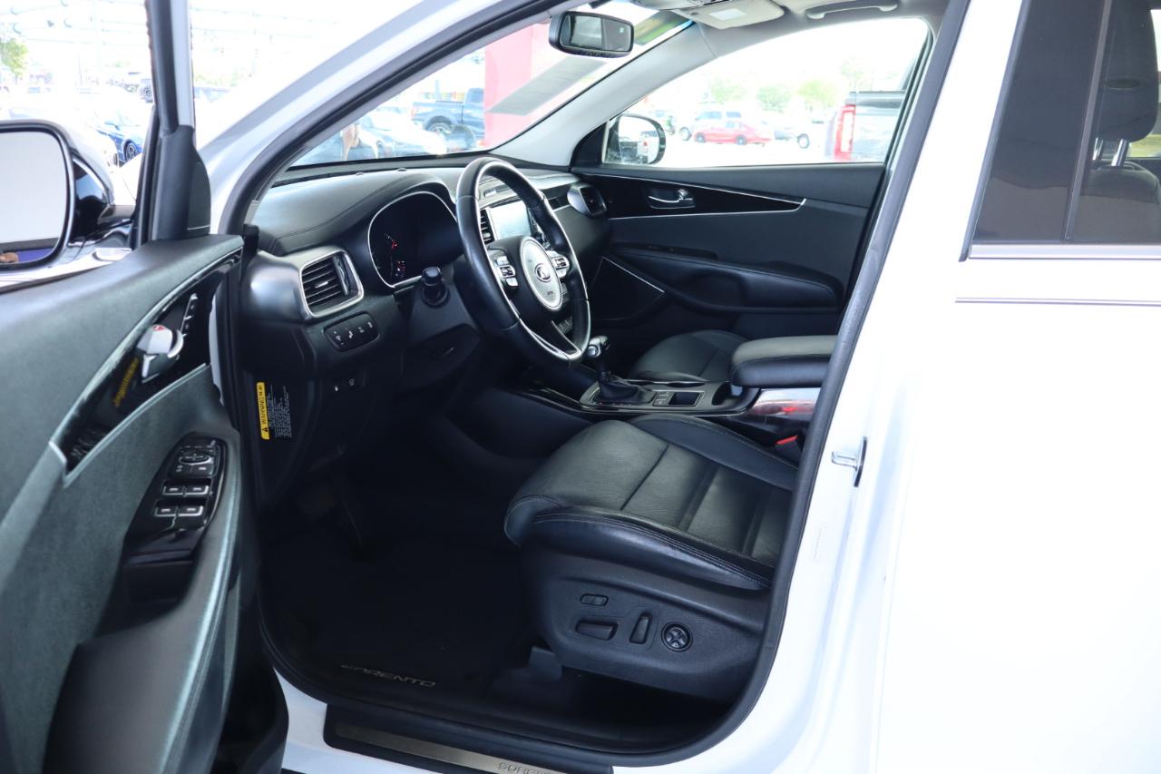 Kia Sorento FWD 4dr 3.3L SX 2016