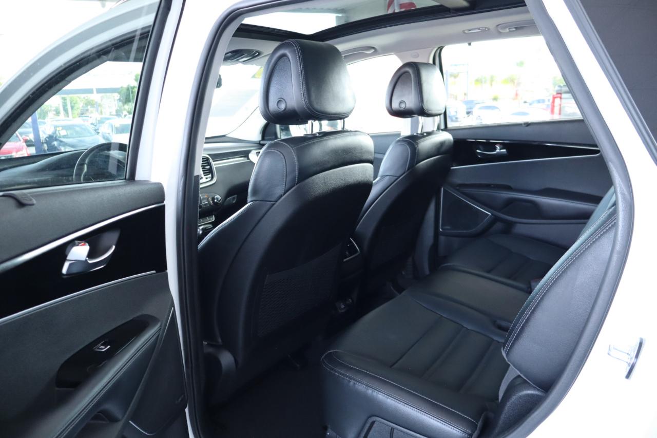 Kia Sorento FWD 4dr 3.3L SX 2016