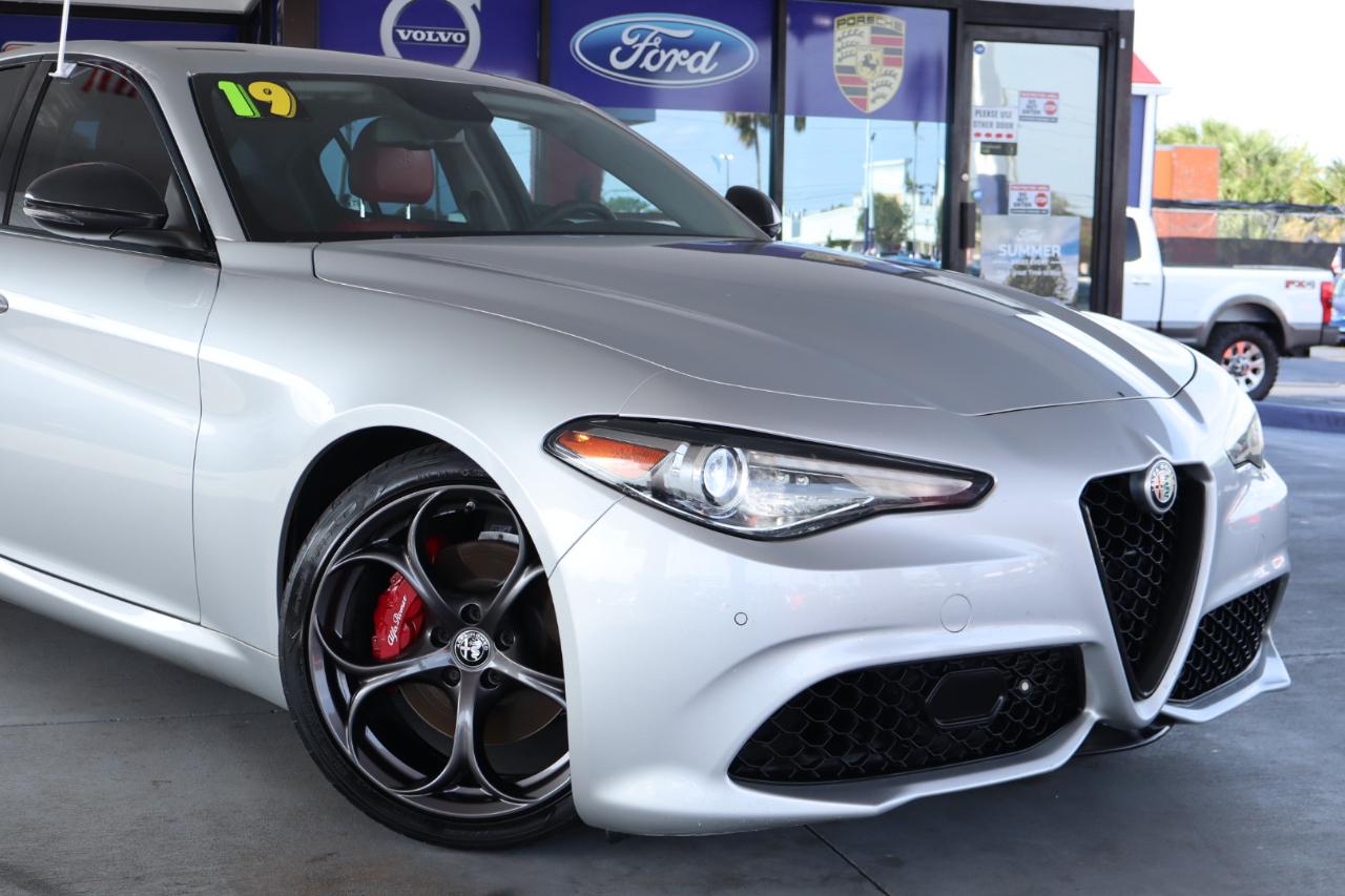 Alfa Romeo Giulia Sport RWD 2019