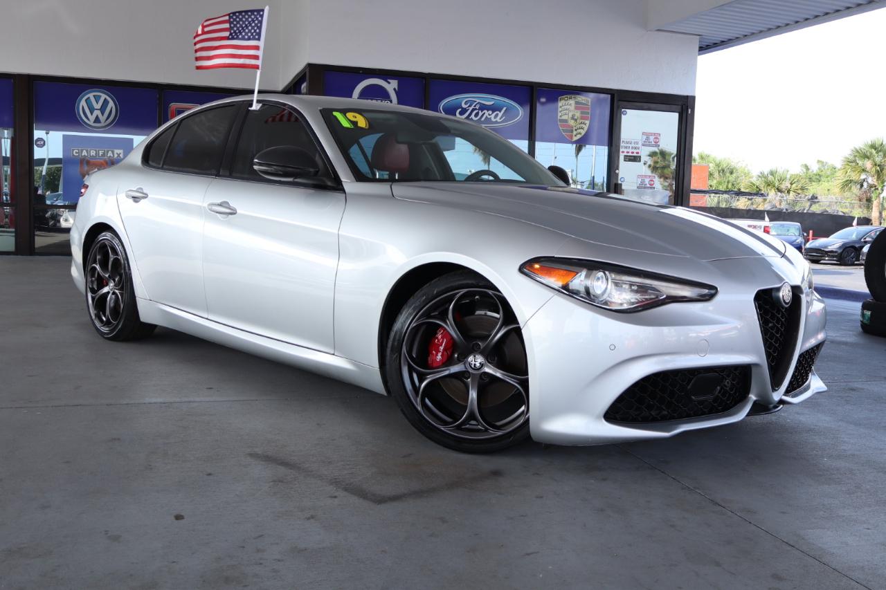 Alfa Romeo Giulia Sport RWD 2019