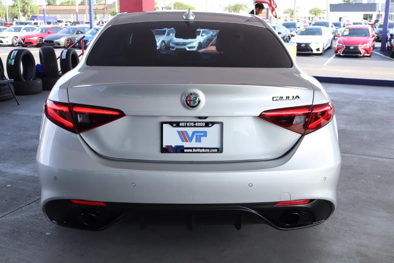 Alfa Romeo Giulia Sport RWD 2019