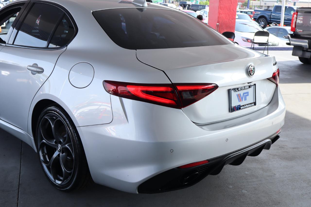 Alfa Romeo Giulia Sport RWD 2019