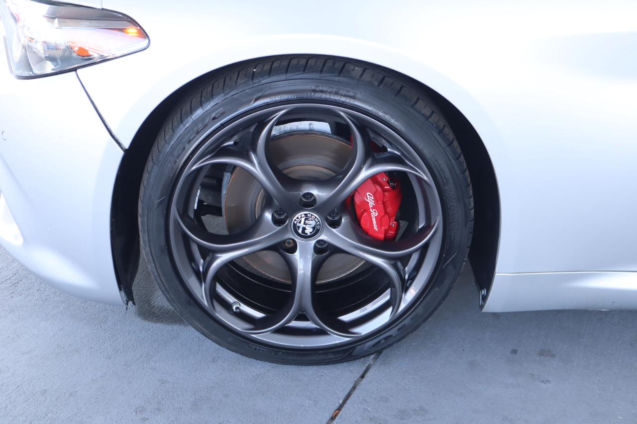 Alfa Romeo Giulia Sport RWD 2019