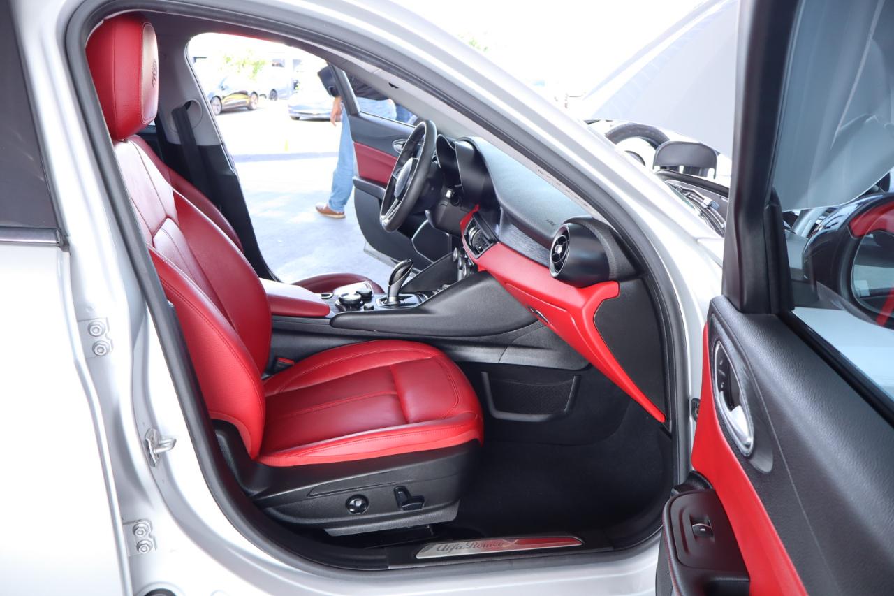 Alfa Romeo Giulia Sport RWD 2019