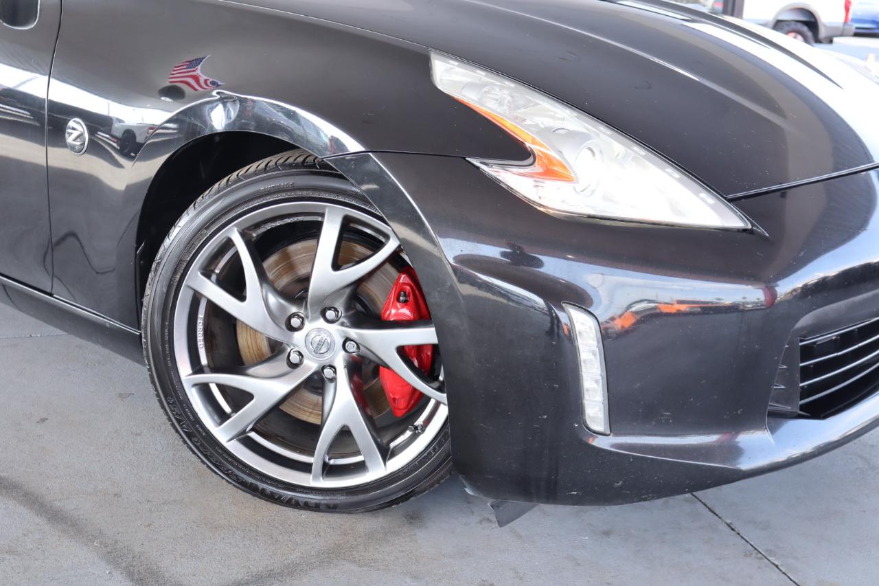 Nissan 370Z 2dr Cpe Auto Touring 2014