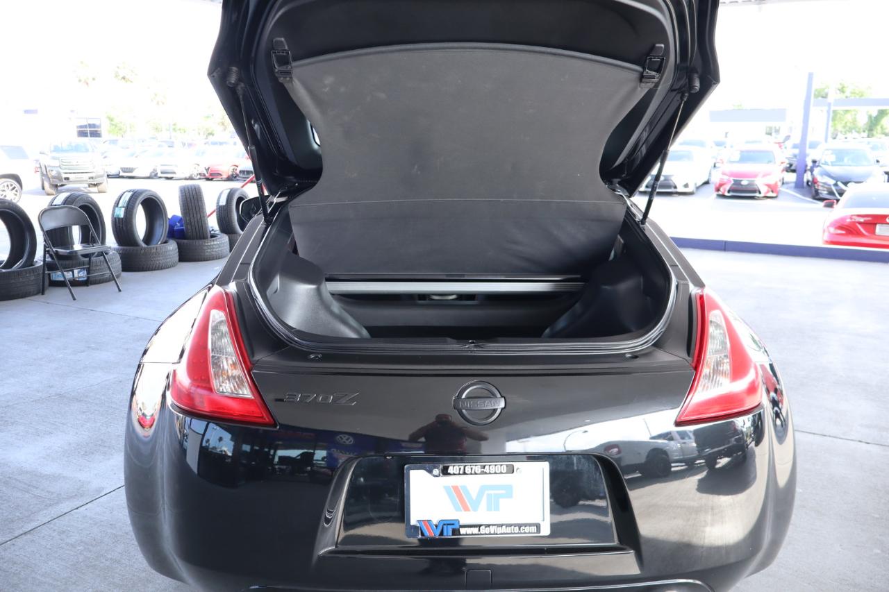 Nissan 370Z 2dr Cpe Auto Touring 2014