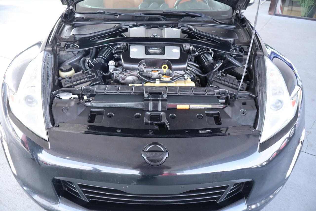 Nissan 370Z 2dr Cpe Auto Touring 2014