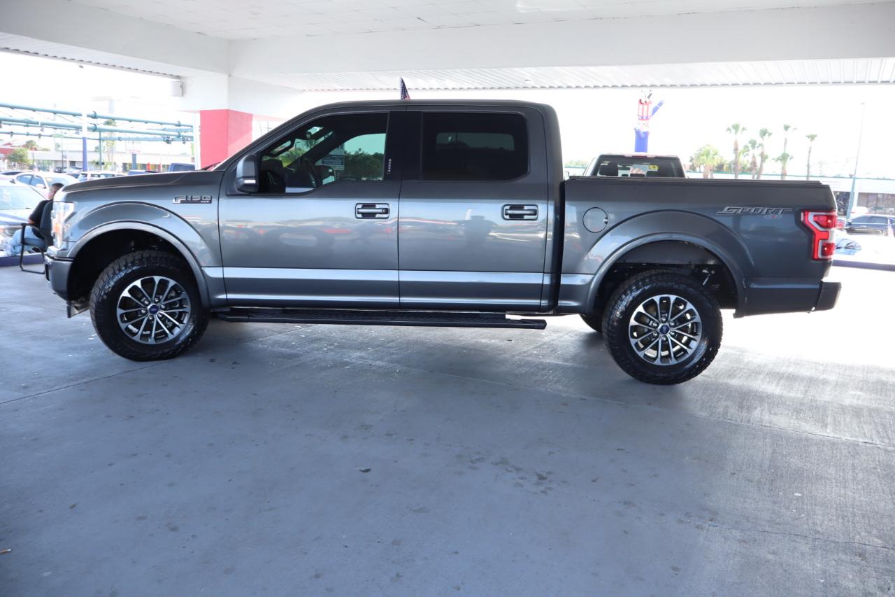 Ford F-150 XL SuperCrew 4WD 2018