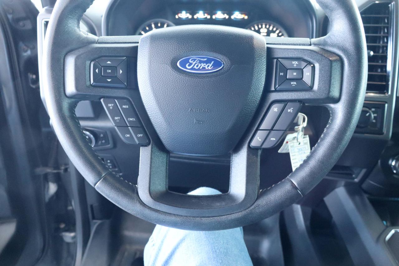 Ford F-150 XL SuperCrew 4WD 2018