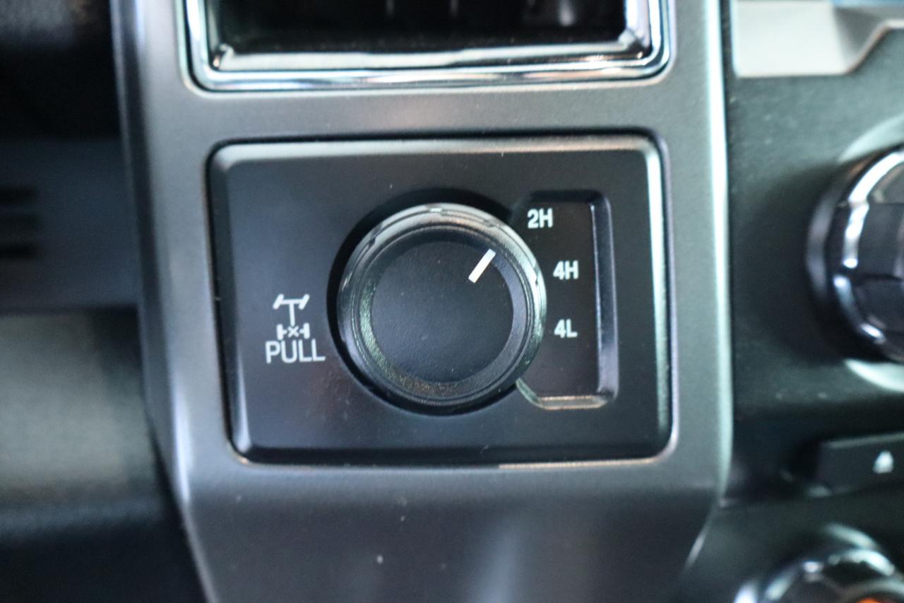 Ford F-150 XL SuperCrew 4WD 2018