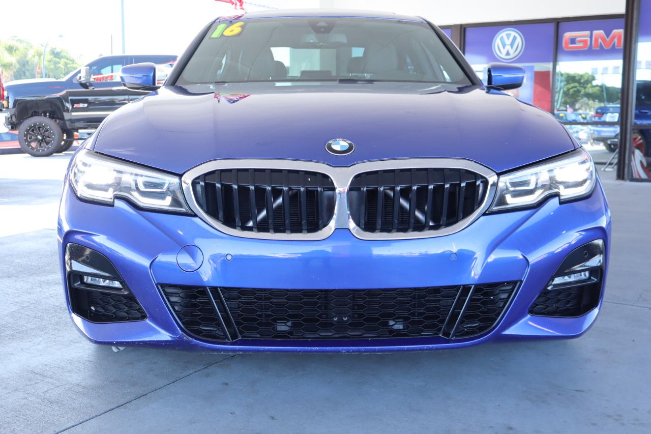 BMW 3 Series 330i xDrive Sedan 2019