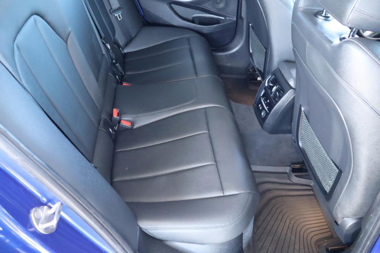 BMW 3 Series 330i xDrive Sedan 2019