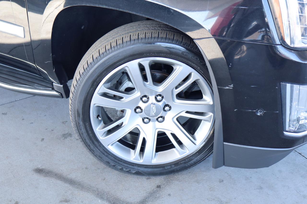 Cadillac Escalade 2WD 4dr Luxury 2018