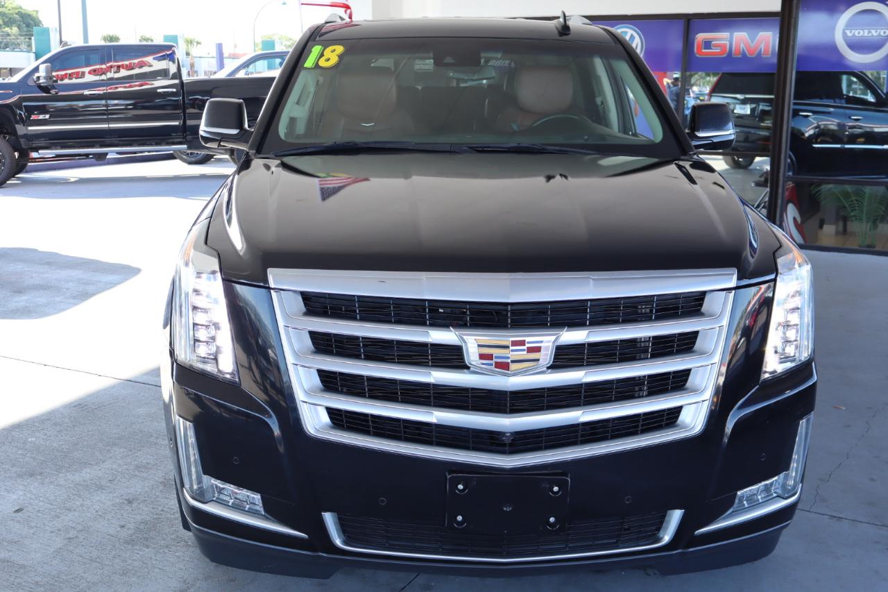 Cadillac Escalade 2WD 4dr Luxury 2018