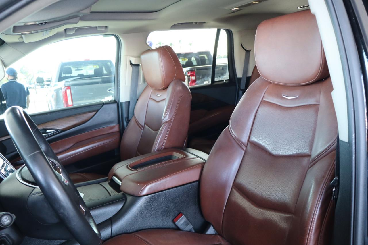 Cadillac Escalade 2WD 4dr Luxury 2018