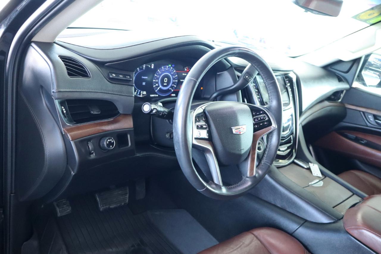 Cadillac Escalade 2WD 4dr Luxury 2018