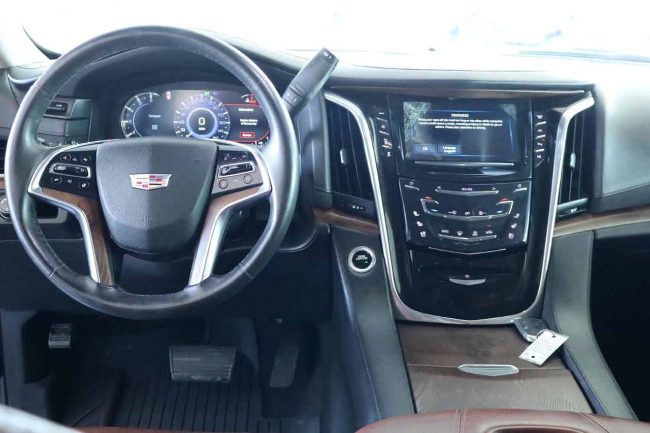 Cadillac Escalade 2WD 4dr Luxury 2018
