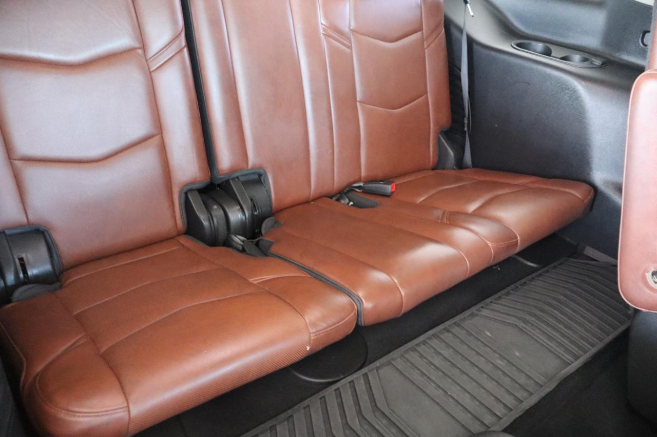 Cadillac Escalade 2WD 4dr Luxury 2018