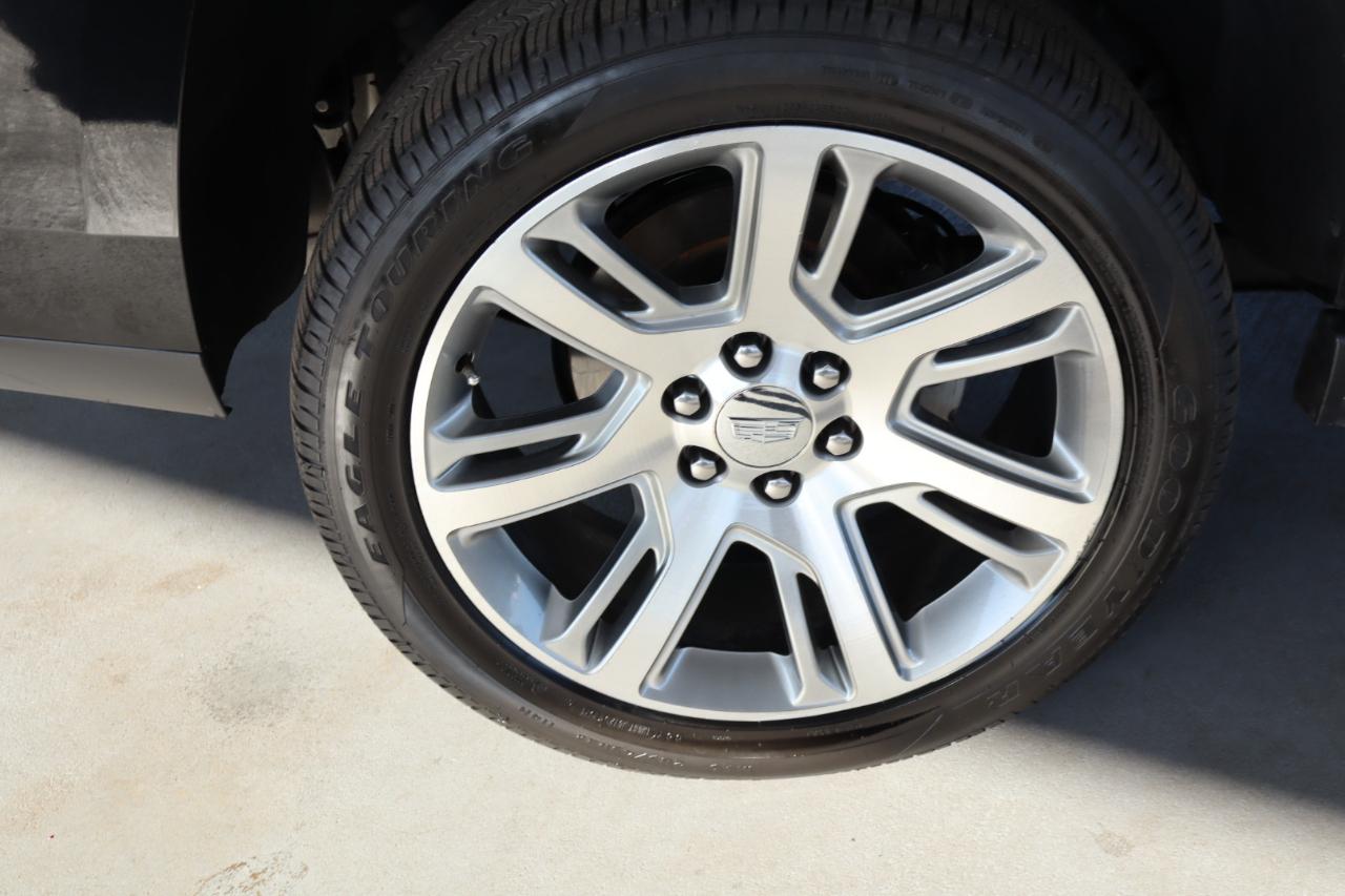 Cadillac Escalade 2WD 4dr Luxury 2018