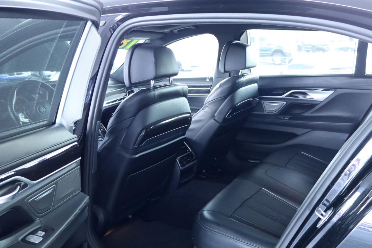 BMW 7 Series 750i Sedan 2018