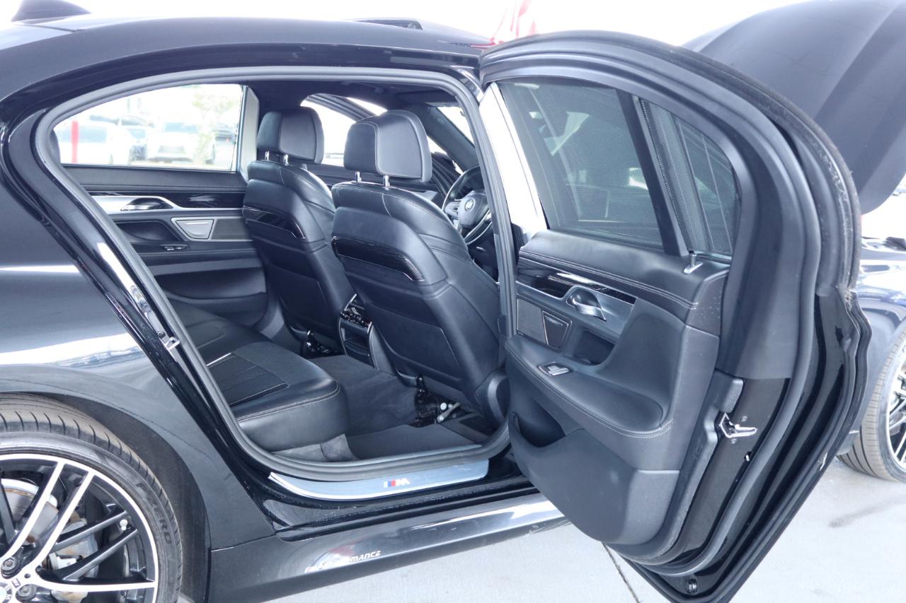 BMW 7 Series 750i Sedan 2018
