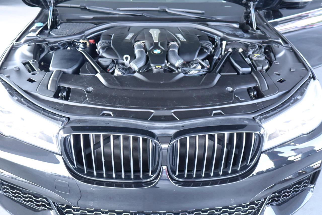 BMW 7 Series 750i Sedan 2018