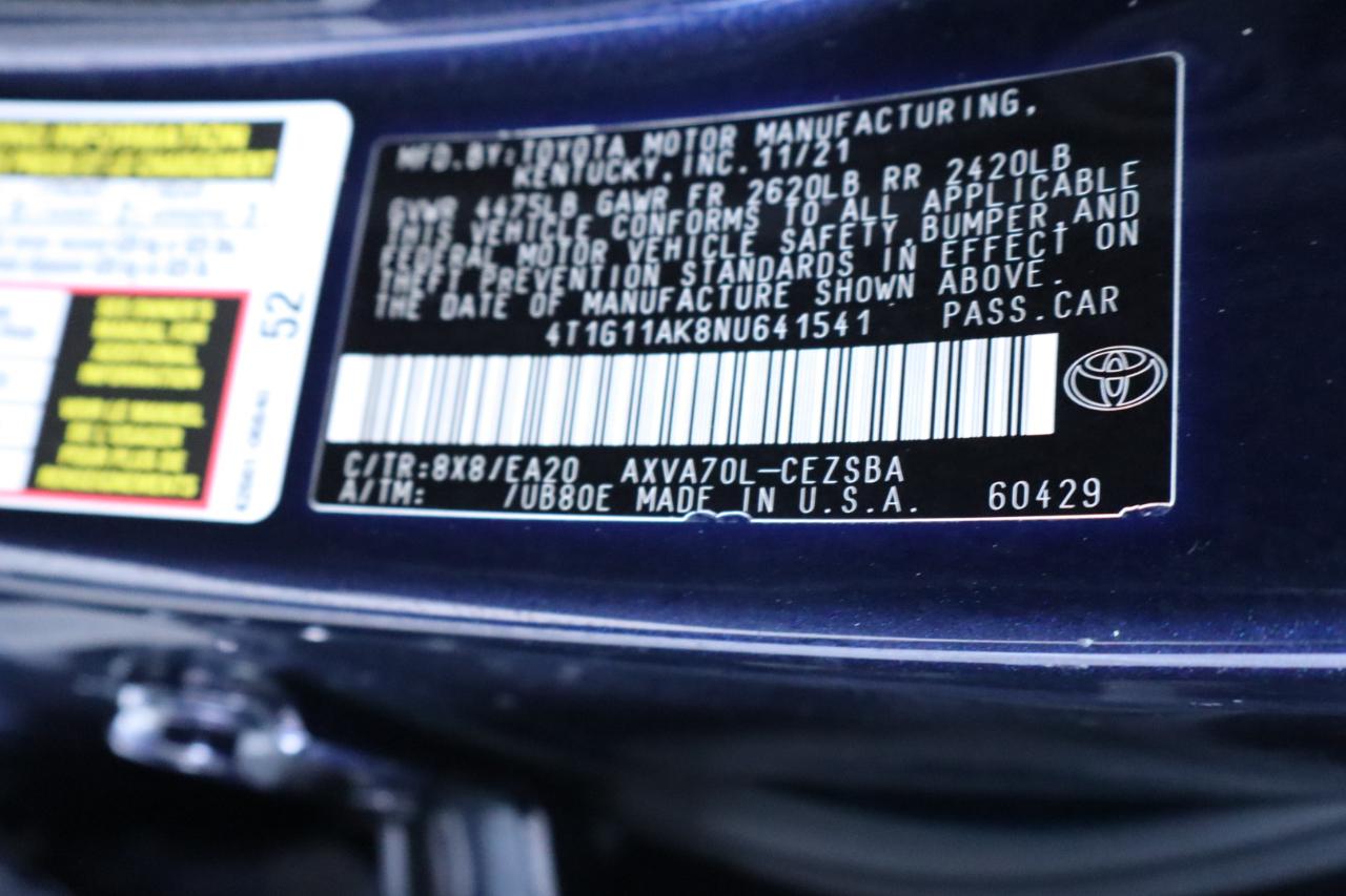 Toyota Camry SE Auto (Natl) 2022