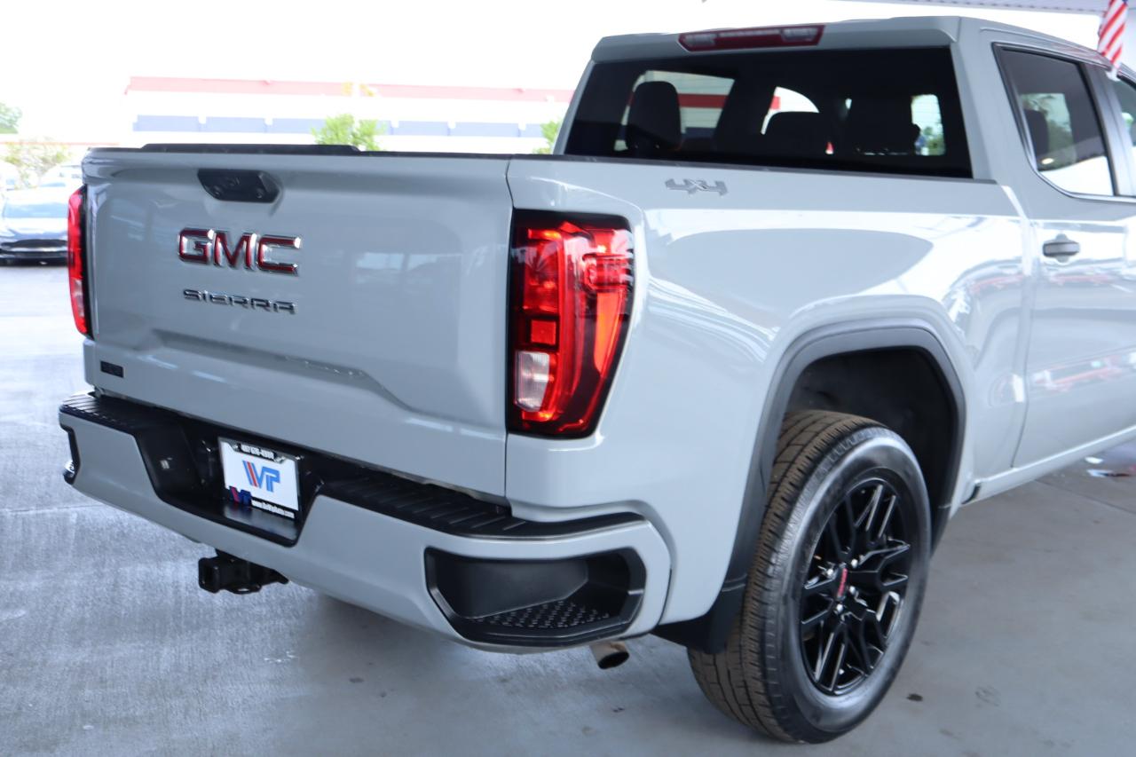 GMC Sierra 1500 4WD Crew Cab 147" Pro 2024