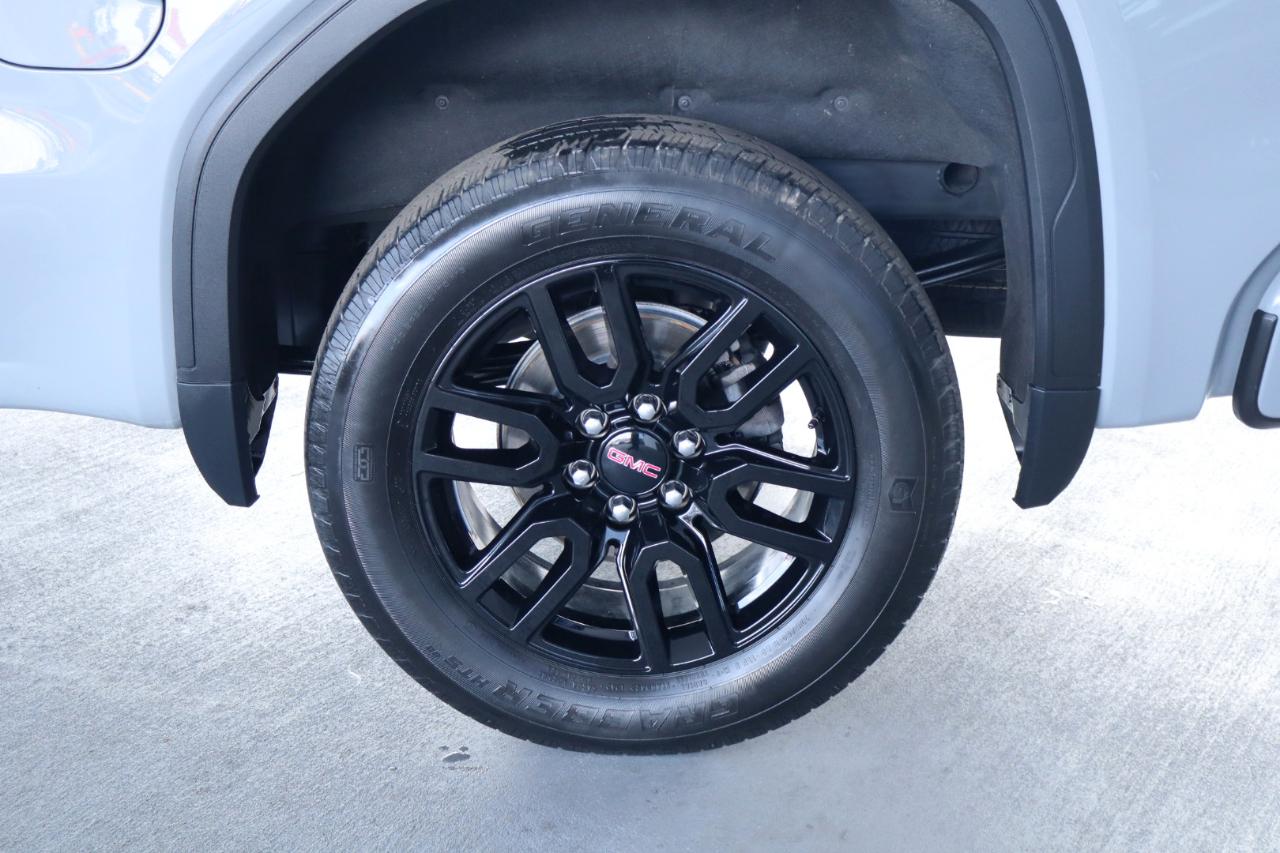 GMC Sierra 1500 4WD Crew Cab 147" Pro 2024