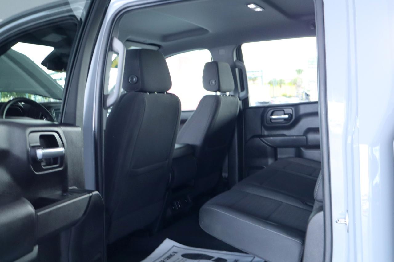 GMC Sierra 1500 4WD Crew Cab 147" Pro 2024