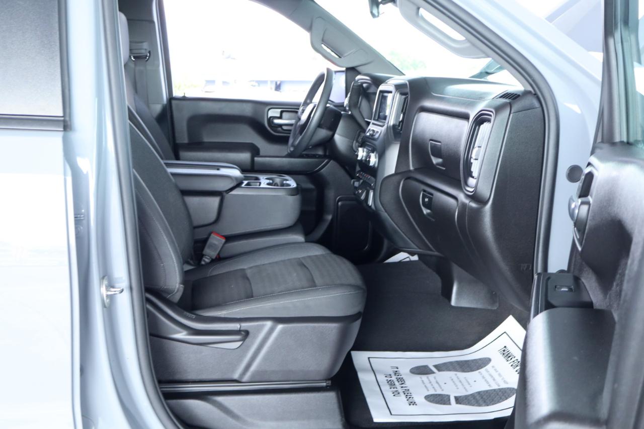 GMC Sierra 1500 4WD Crew Cab 147" Pro 2024