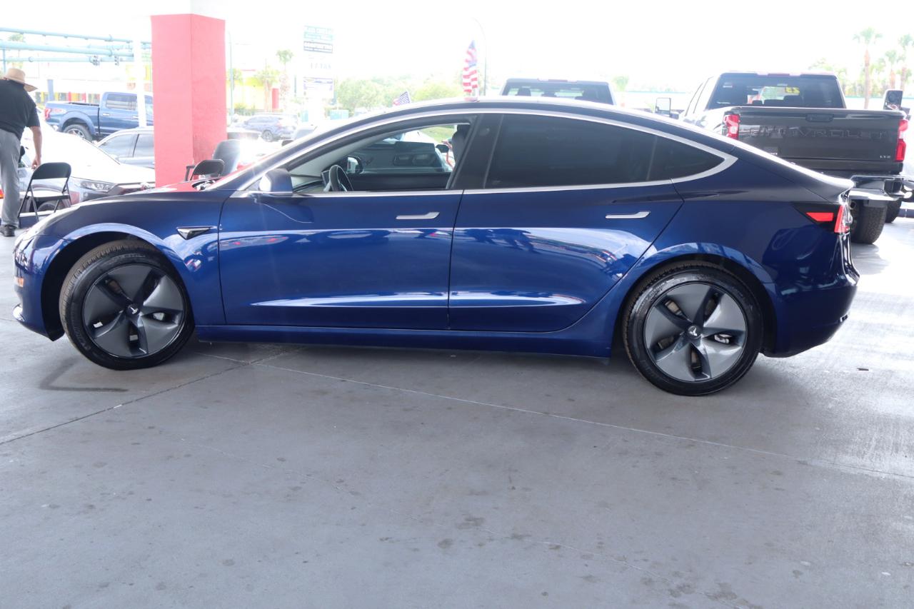 Tesla Model 3 Mid Range Battery RWD 2018